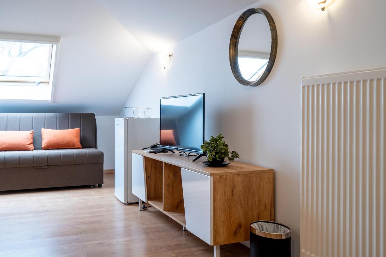 Olympus View Rooms Sauna & Spa Litochoron Bagian luar foto